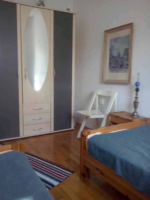 Apartment Ma'Re Supetar Extérieur photo